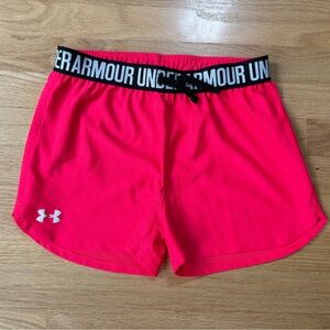 Under Armour Pink HeatGear Shorts Size Youth Large in Excellent Condition